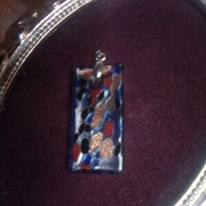 Art glass with 18k bale